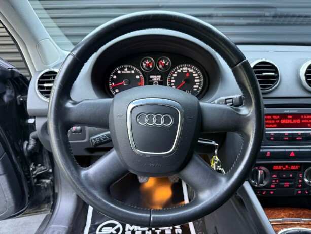 audi-a3-bensin-2011-big-13
