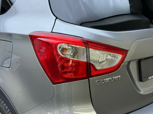 suzuki-sx4-s-cross-bensin-2014-big-6