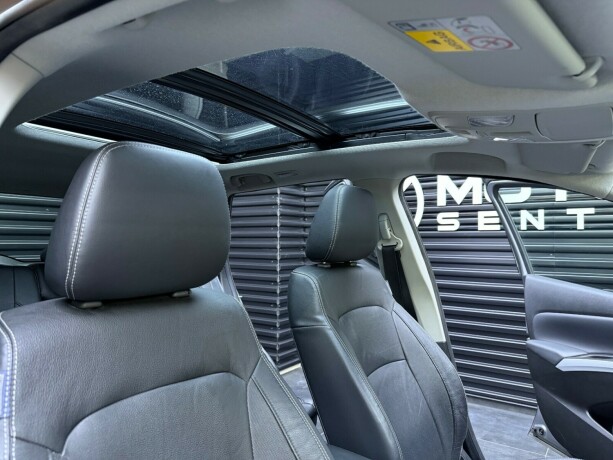 suzuki-sx4-s-cross-bensin-2014-big-29