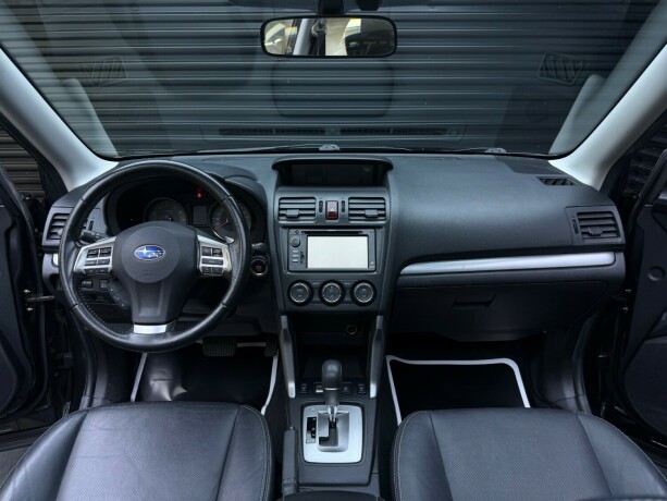 subaru-forester-bensin-2013-big-10