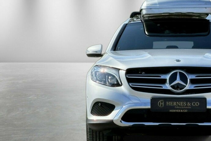 mercedes-benz-glc-elektrisitetbensin-2018-big-3