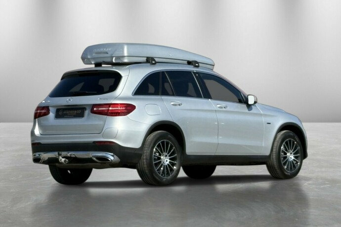mercedes-benz-glc-elektrisitetbensin-2018-big-6