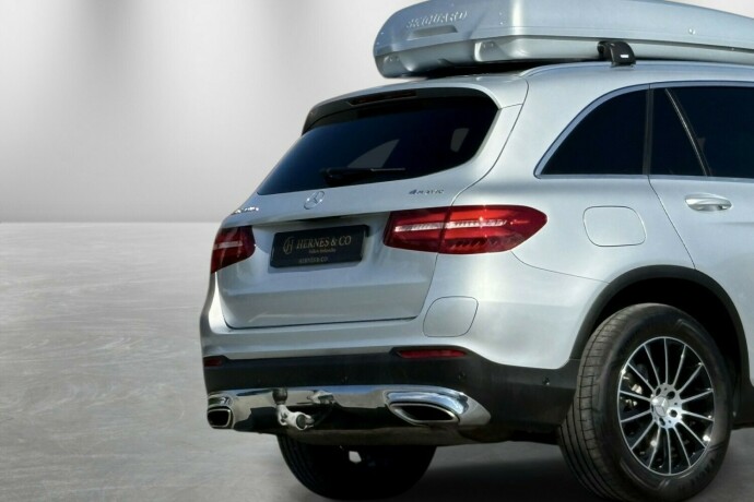 mercedes-benz-glc-elektrisitetbensin-2018-big-5