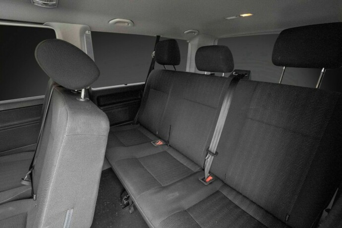 volkswagen-caravelle-diesel-2017-big-19