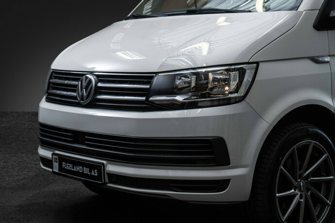 volkswagen-caravelle-diesel-2017-big-1