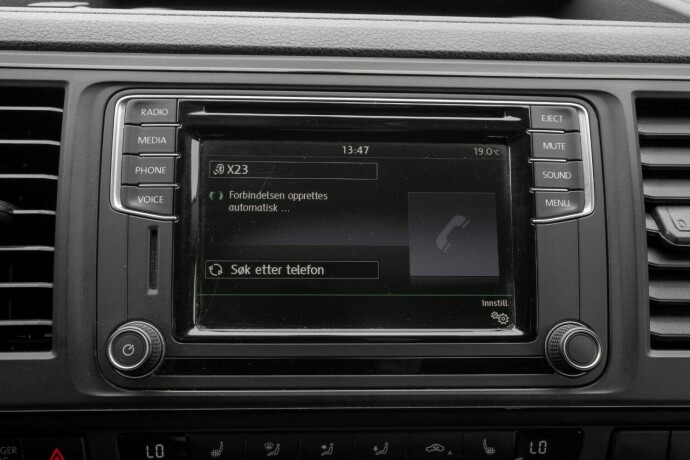 volkswagen-caravelle-diesel-2017-big-15