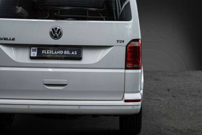volkswagen-caravelle-diesel-2017-big-8