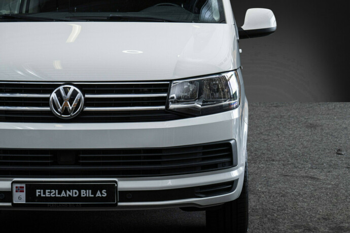 volkswagen-caravelle-diesel-2017-big-4