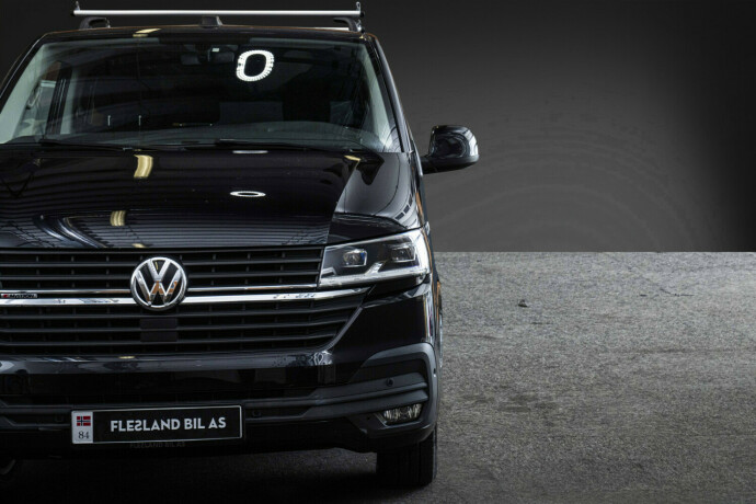 volkswagen-transporter-diesel-2022-big-4