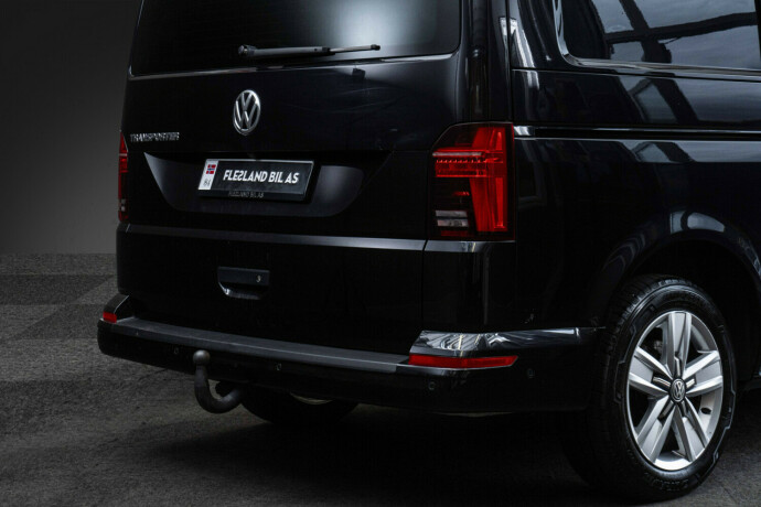 volkswagen-transporter-diesel-2022-big-7