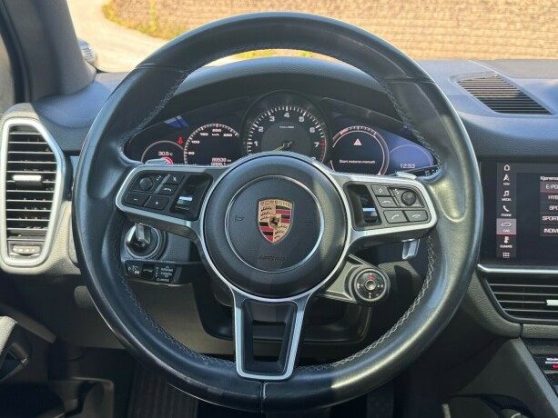 porsche-cayenne-elektrisitetbensin-2019-big-10