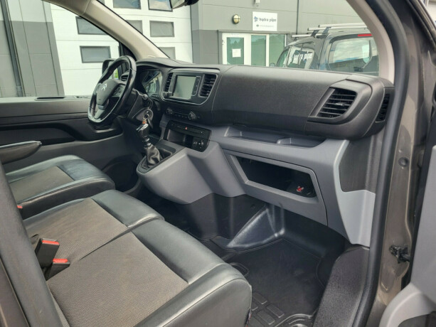 citroen-jumpy-diesel-2021-big-15