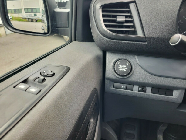 citroen-jumpy-diesel-2021-big-27