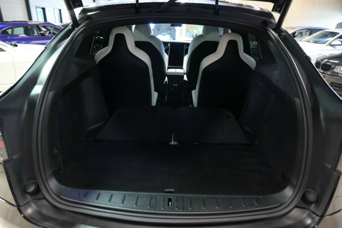 tesla-model-x-elektrisitet-2020-big-8
