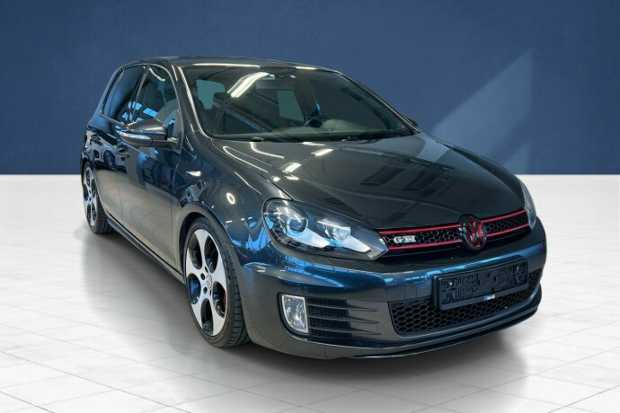 volkswagen-golf-bensin-2012-big-1