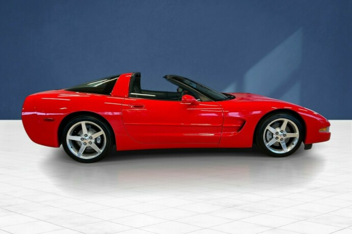 chevrolet-corvette-bensin-1998-big-5