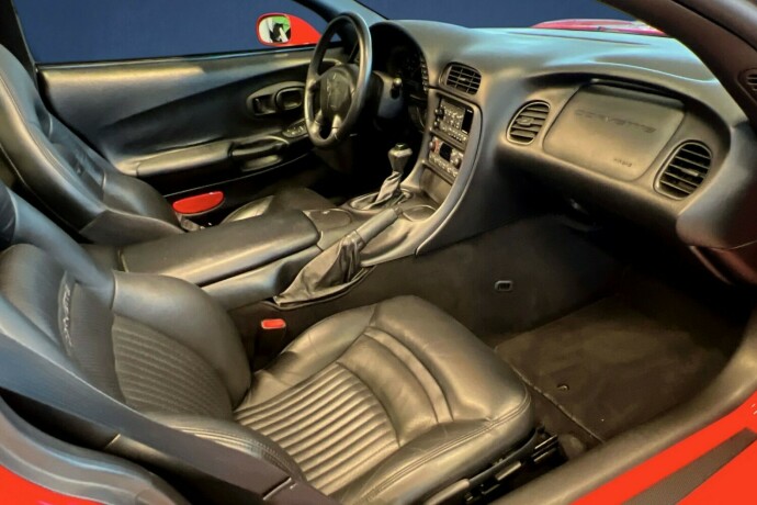 chevrolet-corvette-bensin-1998-big-13