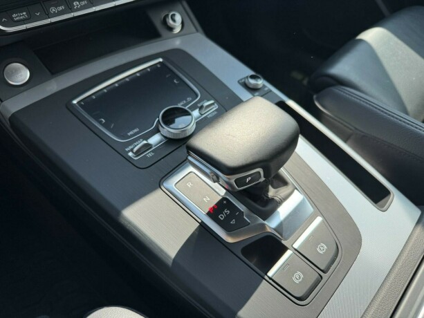 audi-q5-diesel-2017-big-10