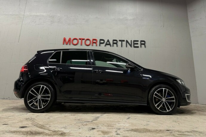 volkswagen-golf-elektrisitetbensin-2016-big-8