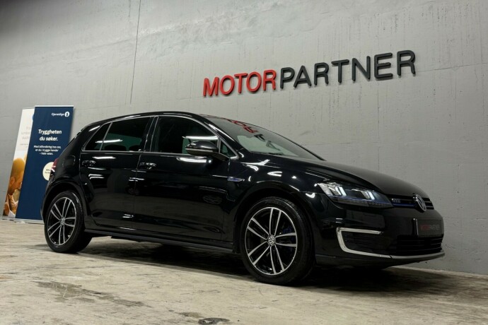 volkswagen-golf-elektrisitetbensin-2016-big-9