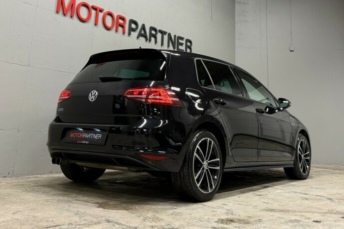 volkswagen-golf-elektrisitetbensin-2016-big-6