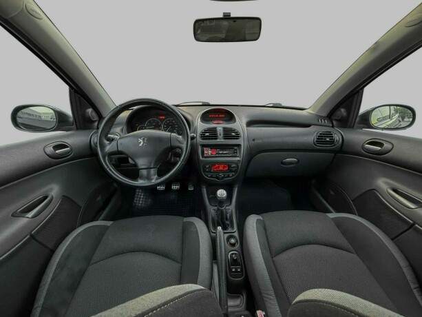 peugeot-206-bensin-2006-big-34