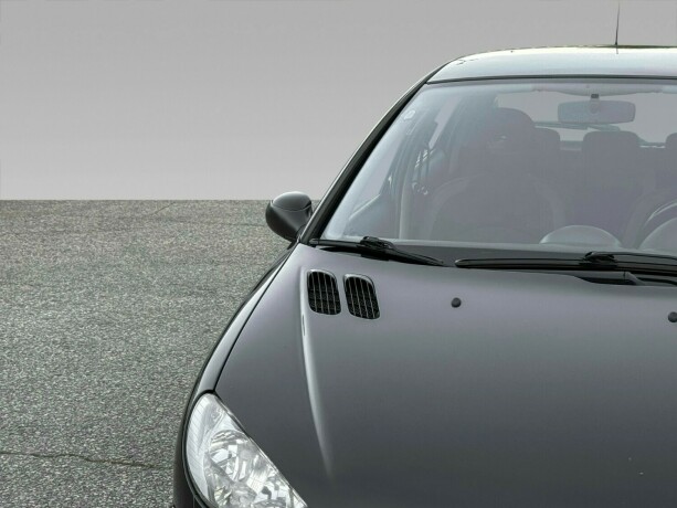 peugeot-206-bensin-2006-big-5