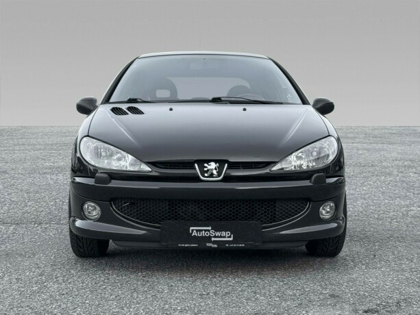 peugeot-206-bensin-2006-big-2