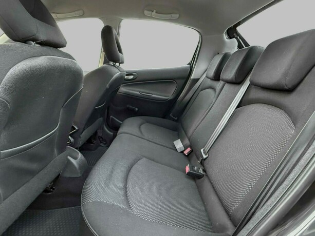 peugeot-206-bensin-2006-big-33