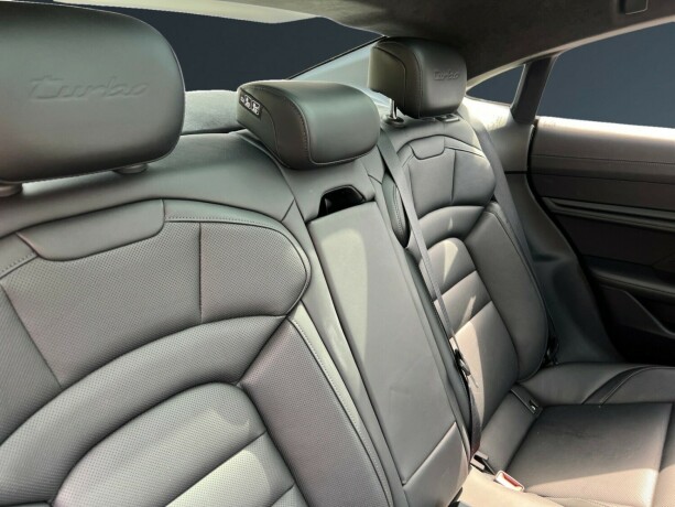 porsche-taycan-elektrisitet-2021-big-14