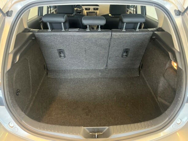 mazda-3-bensin-2012-big-24