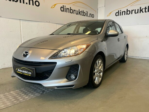 mazda-3-bensin-2012-big-1