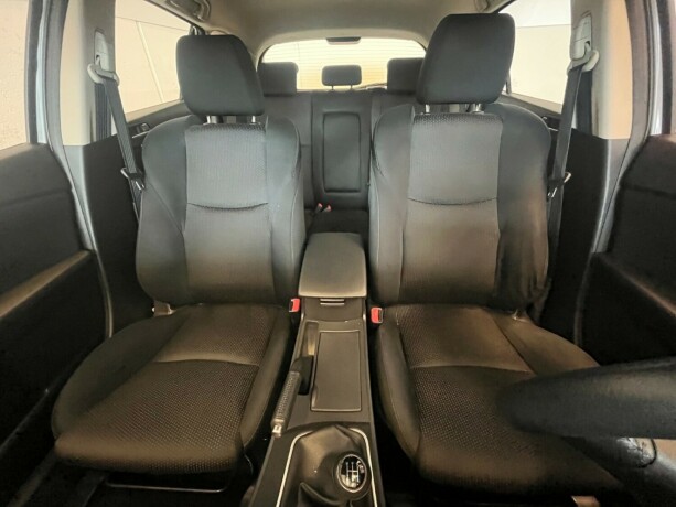 mazda-3-bensin-2012-big-16