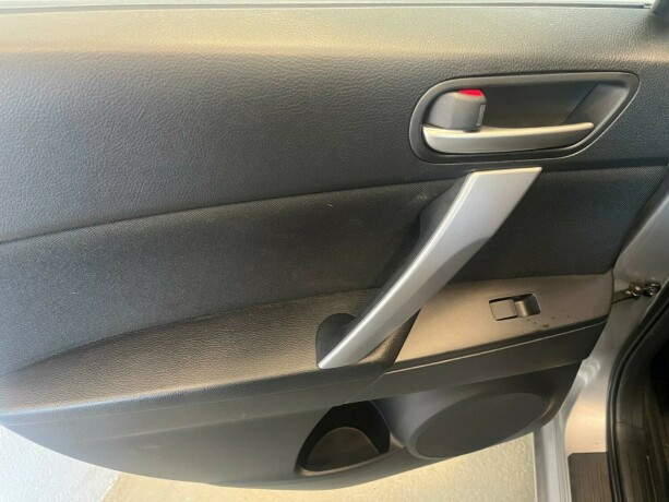 mazda-3-bensin-2012-big-19