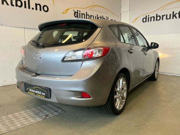 mazda-3-bensin-2012-big-3