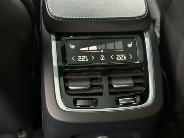 volvo-xc-90-elektrisitetbensin-2019-big-16