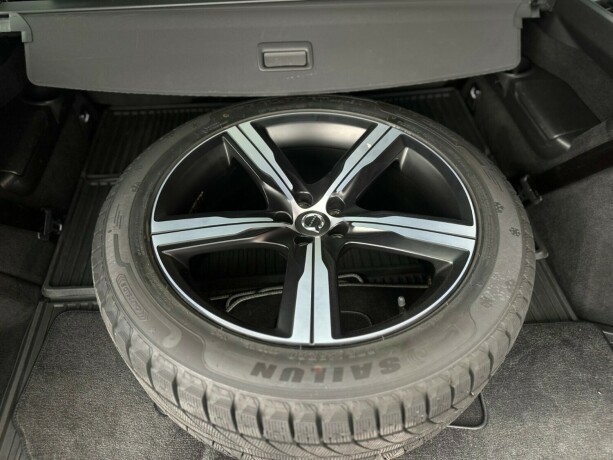 volvo-xc-90-elektrisitetbensin-2019-big-40