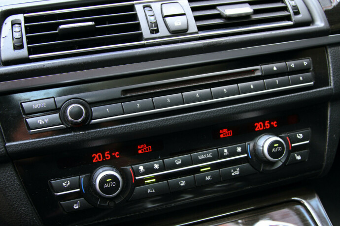 bmw-5-serie-diesel-2012-big-14