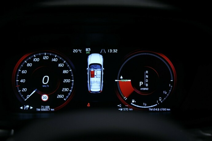 volvo-v60-elektrisitetbensin-2019-big-13