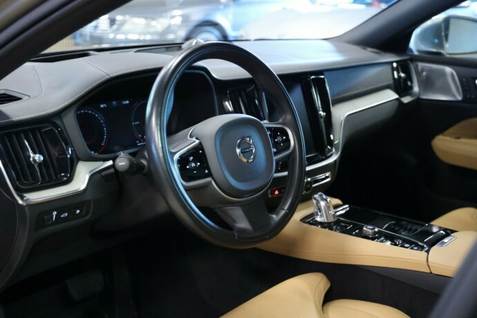 volvo-v60-elektrisitetbensin-2019-big-5
