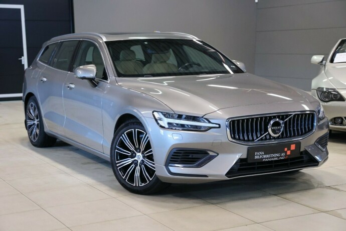 volvo-v60-elektrisitetbensin-2019-big-3