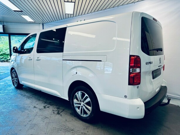 peugeot-expert-diesel-2020-big-5