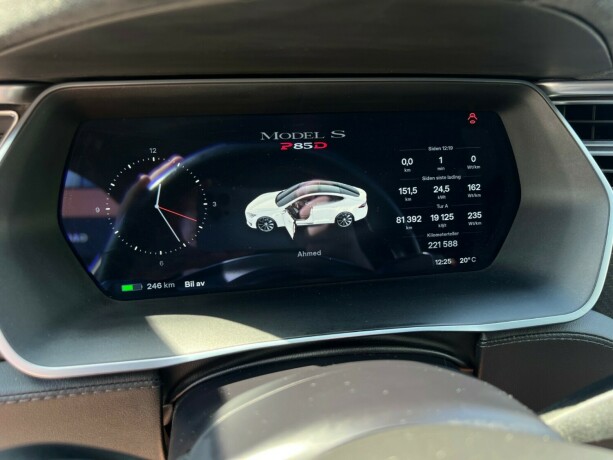 tesla-model-s-elektrisitet-2015-big-19