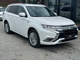 Mitsubishi | Outlander | Elektrisitet+bensin | 2019