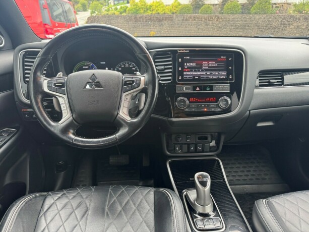 mitsubishi-outlander-elektrisitetbensin-2019-big-7