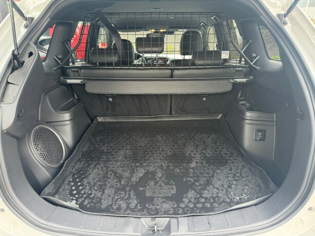 mitsubishi-outlander-elektrisitetbensin-2019-big-20
