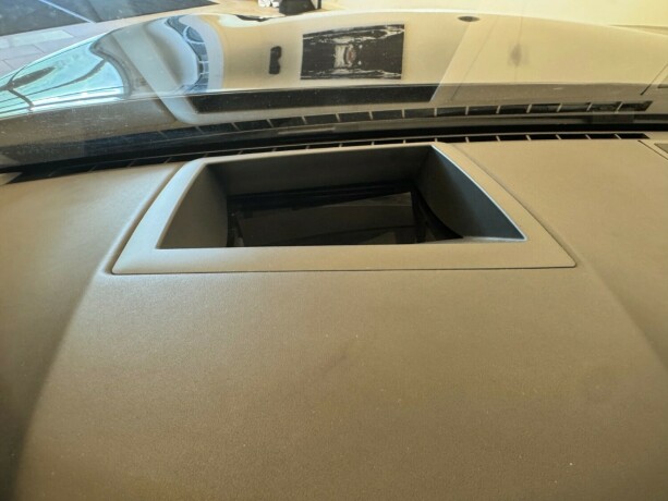 bmw-7-serie-bensin-2011-big-30