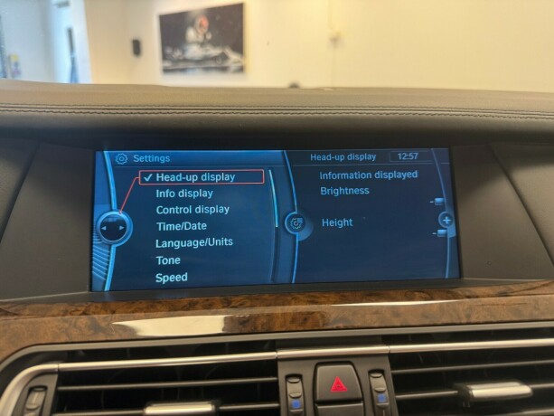 bmw-7-serie-bensin-2011-big-27