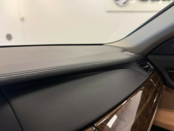bmw-7-serie-bensin-2011-big-32