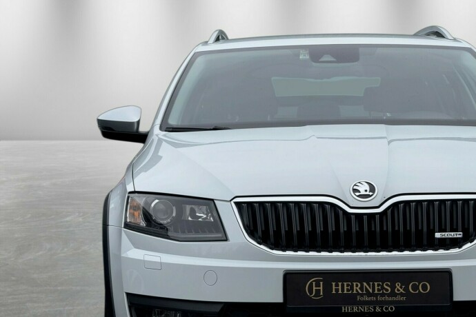 skoda-octavia-bensin-2016-big-4